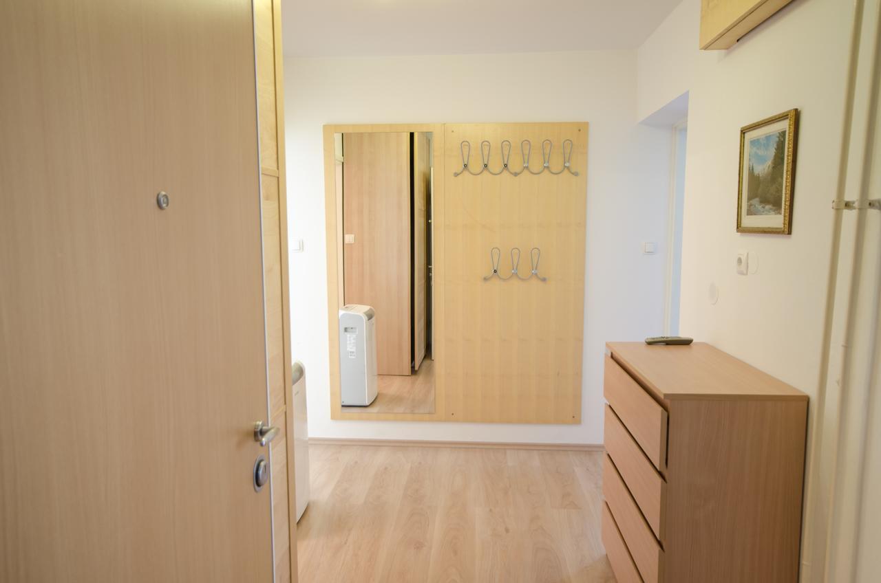 Apartment Near The Train Station Ljubljana Luaran gambar