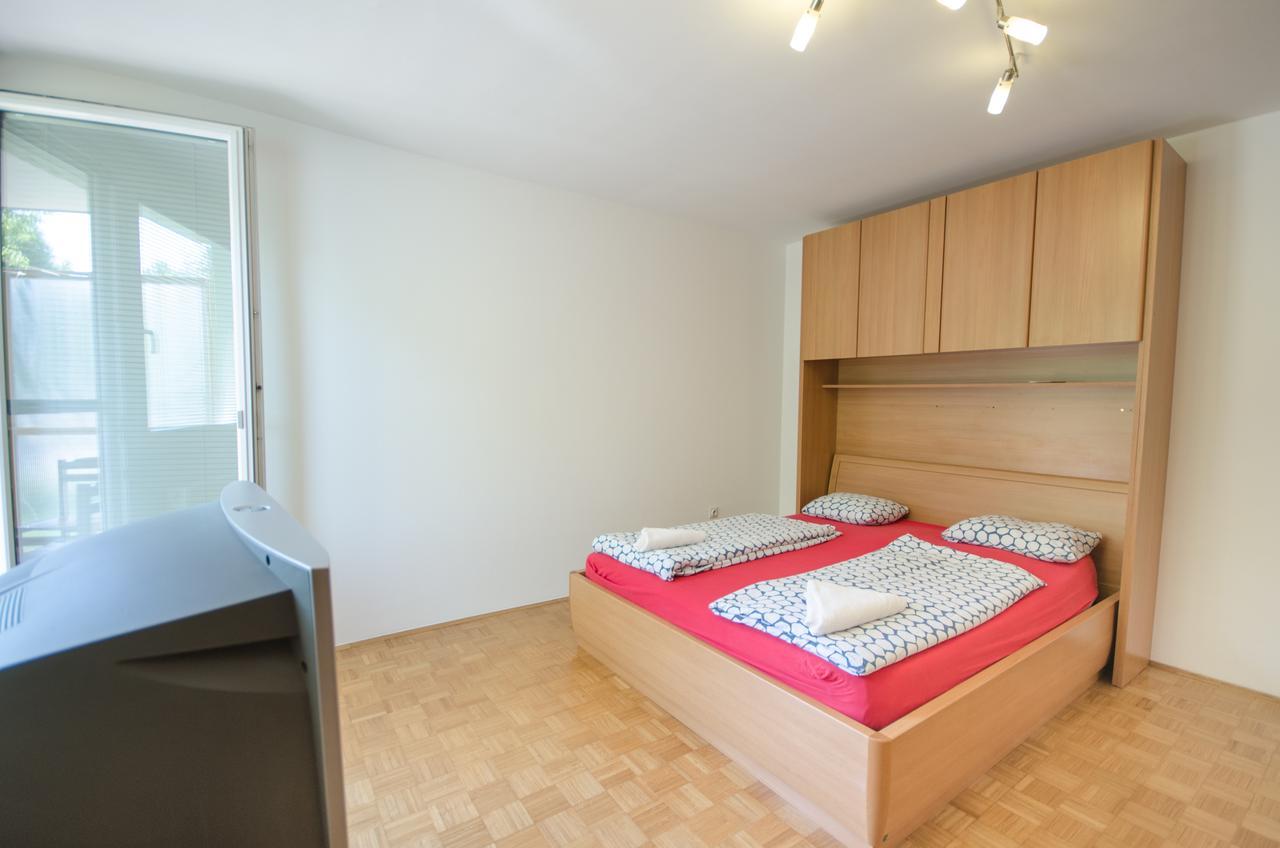 Apartment Near The Train Station Ljubljana Luaran gambar